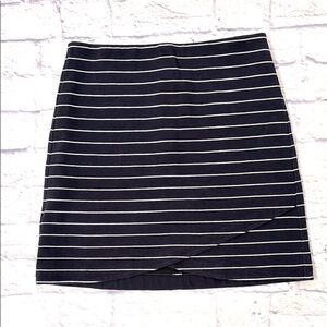 LOFT Striped A-Line Skirt Navy Blue with White Stripes Size Medium